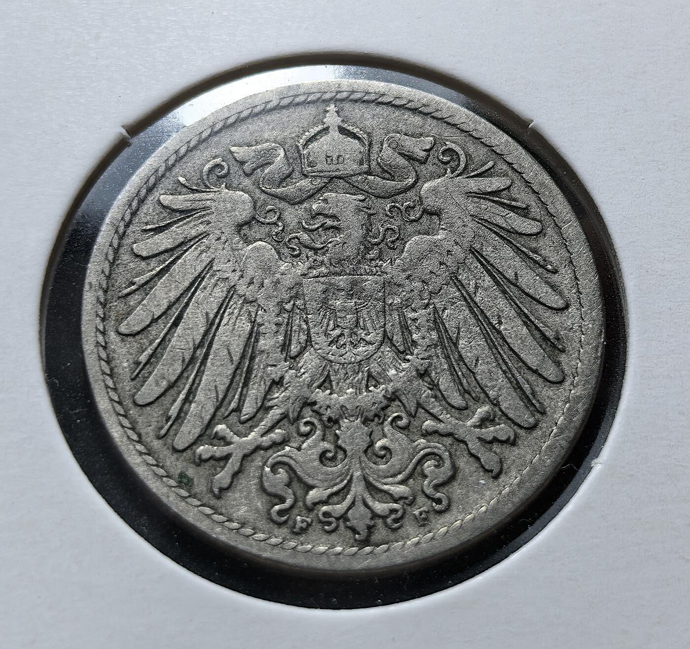 外国优质老铜币银币苏联纪念章，每周六晚九点倒数截拍，满百包邮可寄存，持续收拍 德意志帝国1896年10芬尼F版，属威廉二世时期流通币，正面铸币值与年份，背面为帝国鹰徽，是德国统一后货币体系的重要组成，见证了第二帝国的经济与社会发展。