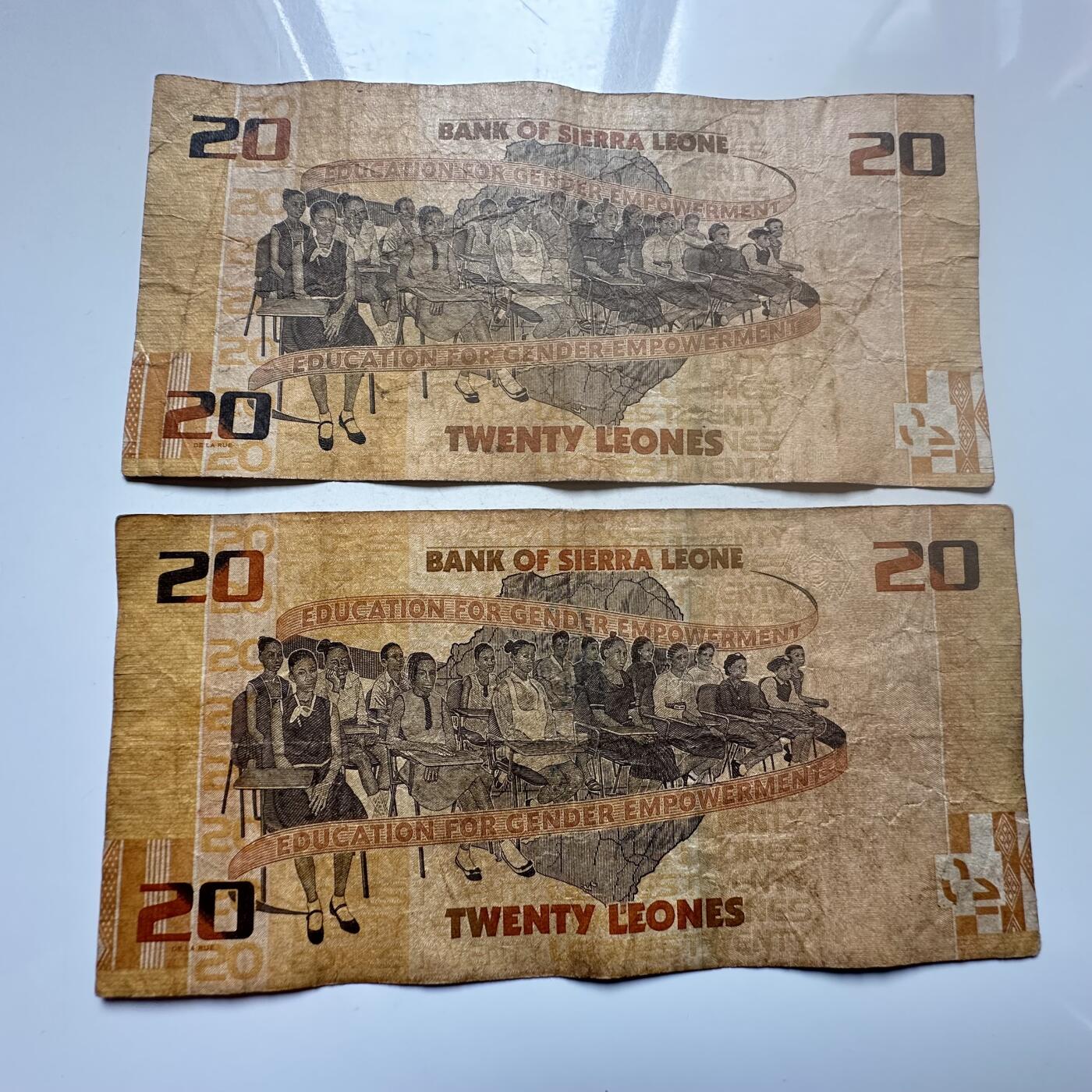 🌹外币初藏🌹🐯2026年第25场  每周二四六晚8️⃣点 接代拍 塞拉利昂2022年20利昂 2张--4