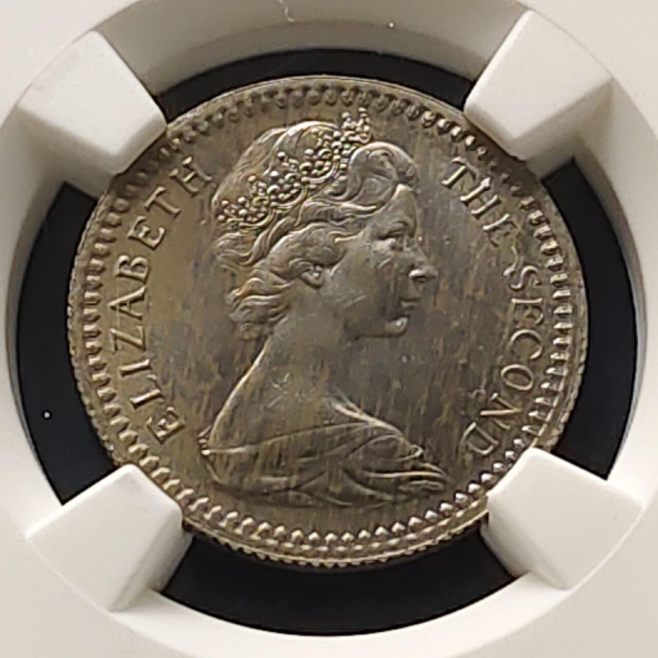 【全场包邮】纯粹捡漏拍509场 【收藏级】英属罗德西亚1964年女王5分/6便士双面值精制币-量2080-NGC PF64