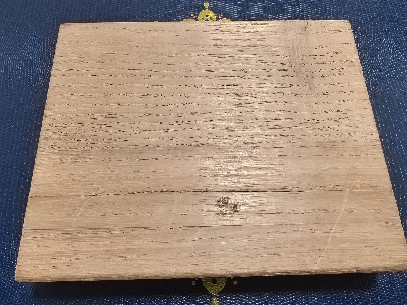 长老汇马年精选第七场拍卖 日本纯银小判2枚，75.73克，原盒