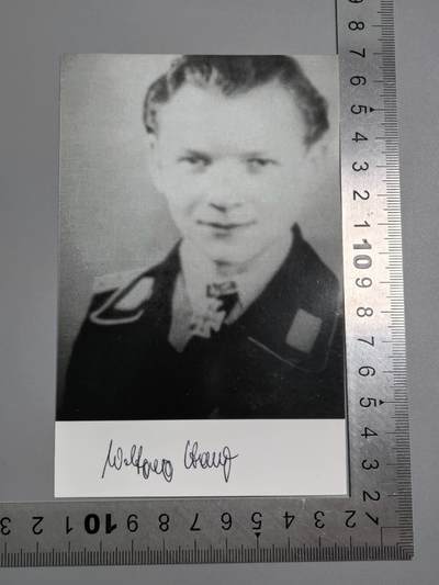 小驴勋章奖章收藏3月7日周六晚六点拍卖（珍爱和平，收藏战争，铭记历史，勿忘国耻，忠党爱国。有偿代拍，送拍规则在简介最后，参拍须阅读规则后再参拍，关系到运费包装发货时效真假辨别等关键信息，拍卖时不再发原图，看大图店主微信码在拍卖店铺介绍里） - 豹式坦克空军装甲王牌，联邦国防军最后的骑士