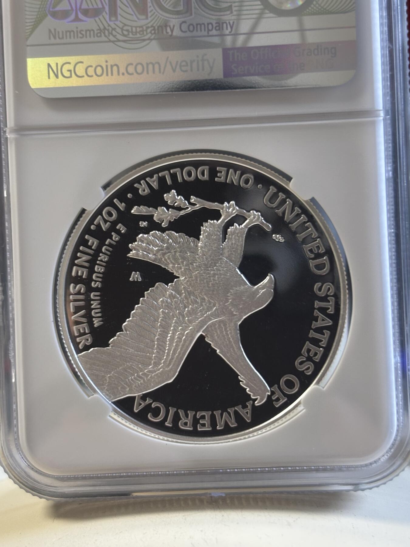 第192期拍卖 美国2023年鹰洋1盎司行走女神精制纪念银币NGC-PF70首，1盎司，999银，