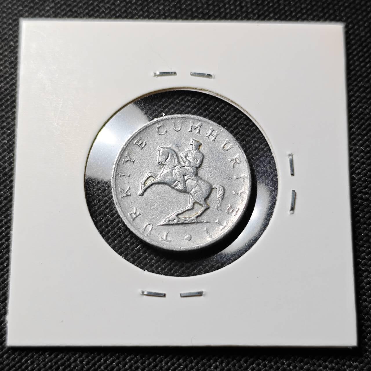 KK钱币收藏小铺   第401期 2月预留时间 周末发货  土耳其5里拉