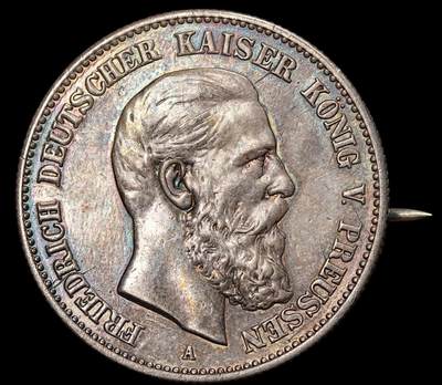 修遠堂世界钱币第106期，请看参拍说明 - 1888年普鲁士弗里德里希三世2马克银币，改胸针，重11.97g