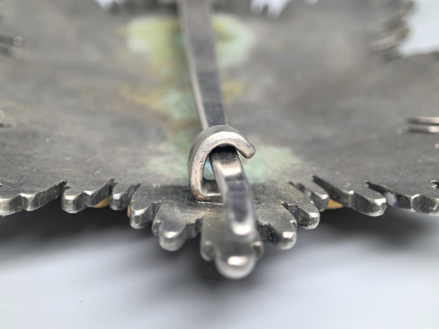 小驴勋章奖章收藏3月7日周六晚六点拍卖（珍爱和平，收藏战争，铭记历史，勿忘国耻，忠党爱国。有偿代拍，送拍规则在简介最后，参拍须阅读规则后再参拍，关系到运费包装发货时效真假辨别等关键信息，拍卖时不再发原图，看大图店主微信码在拍卖店铺介绍里） 现代工艺品 雄鹰勋章大星芒章 非原品 材质未知