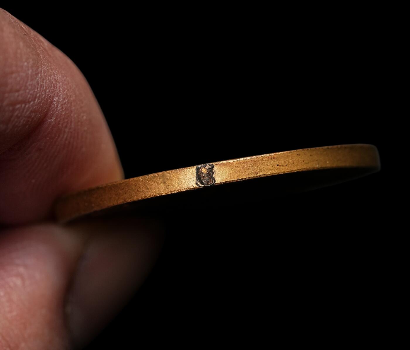 修遠堂世界钱币第106期，请看参拍说明 1938年德三吞并苏台德纪念章，顶部挂扣去除，32.21mm，11.67g