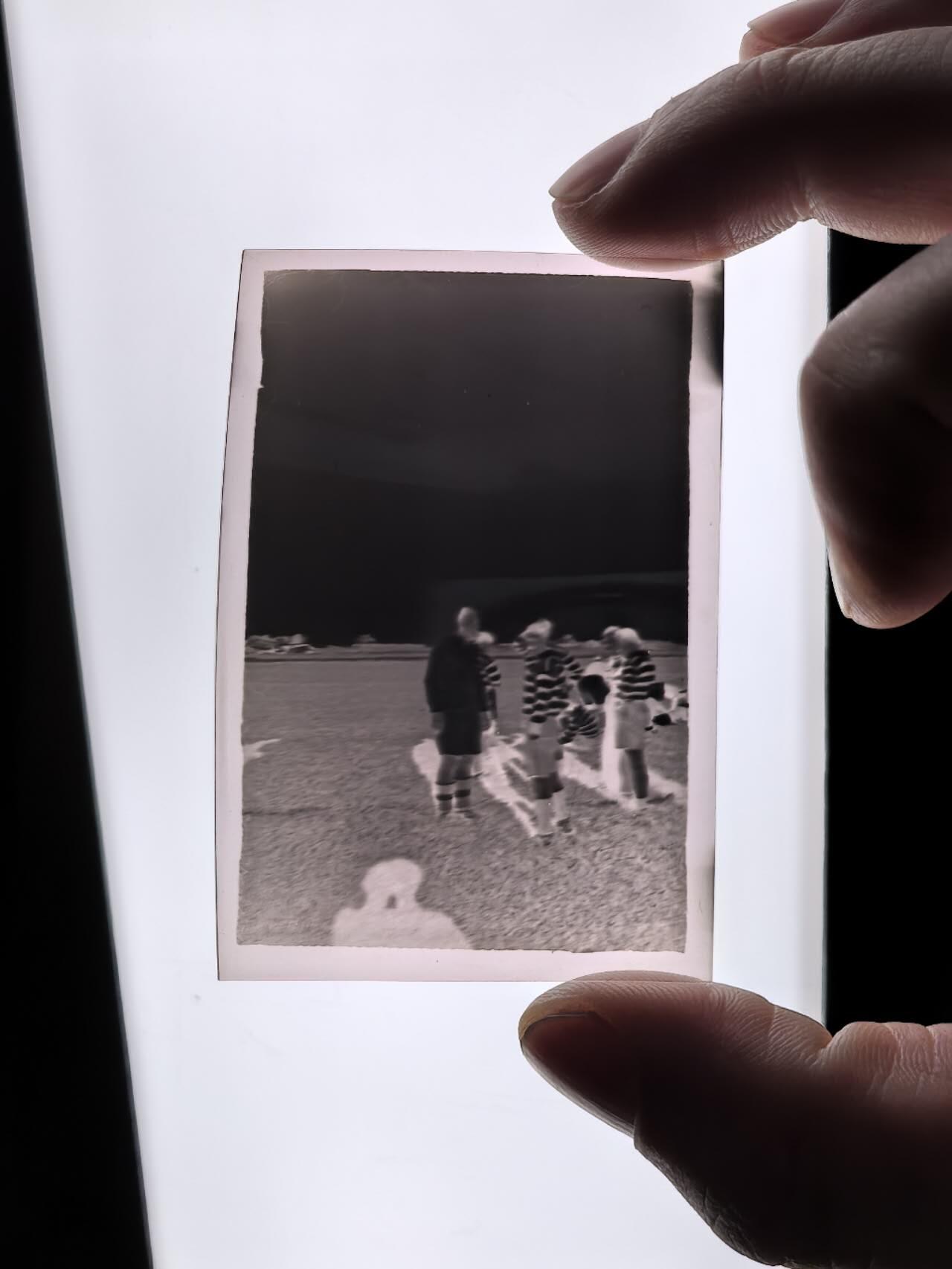 小驴勋章奖章收藏3月7日周六晚六点拍卖（珍爱和平，收藏战争，铭记历史，勿忘国耻，忠党爱国。有偿代拍，送拍规则在简介最后，参拍须阅读规则后再参拍，关系到运费包装发货时效真假辨别等关键信息，拍卖时不再发原图，看大图店主微信码在拍卖店铺介绍里）