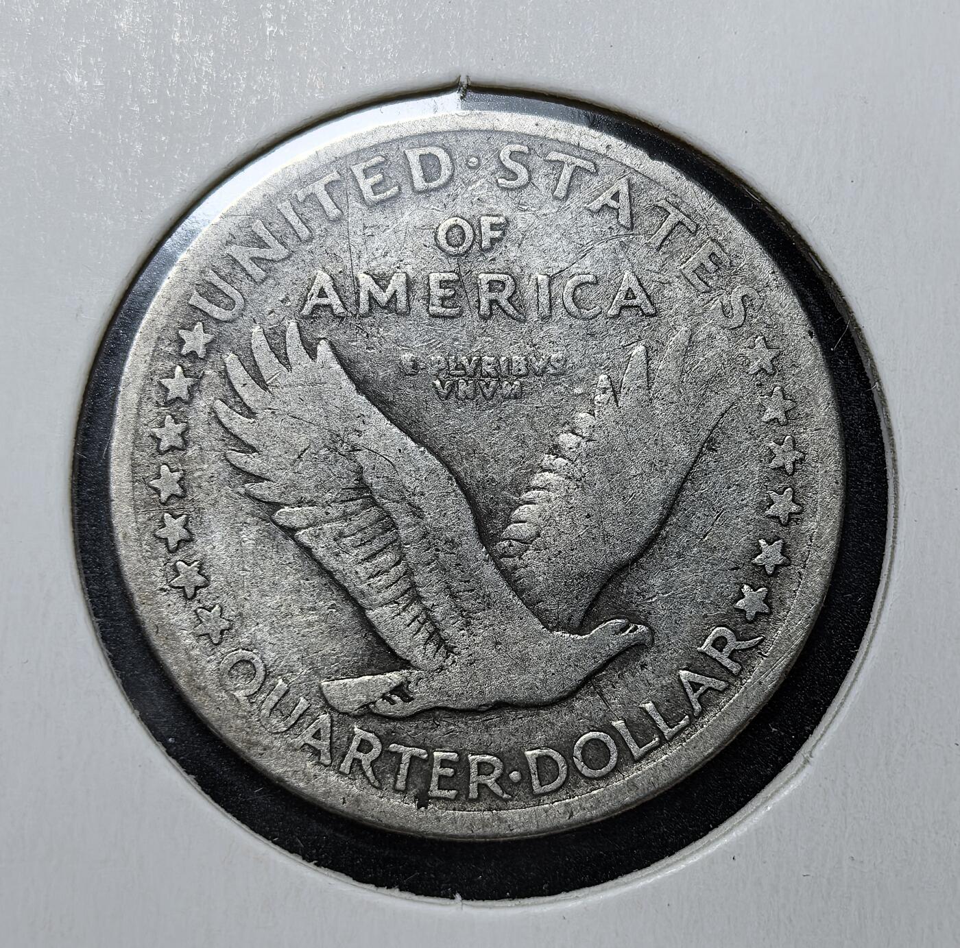 外国优质老铜币银币苏联纪念章，每周六晚九点倒数截拍，满百包邮可寄存，持续收拍 美国1917年站姿自由女神 25 美分银币，由雕塑家麦克尼尔设计，正面为持盾与橄榄枝的自由女神，背面是飞鹰。因原设计露胸，1917 年改为锁子甲遮挡；1925 年又将年份下沉防磨损，1932 年被华盛顿 25 美分取代。