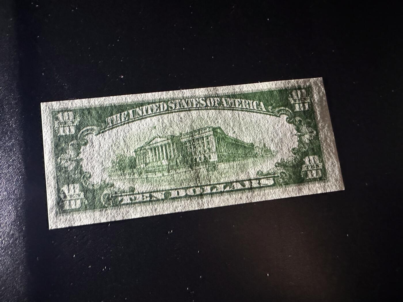 《外钞收藏家》第六百一十五期（畅拍场）（长期征集拍品、欢迎藏友们联系合作） 1934年美国10美元 北非券 非全新 品相如图