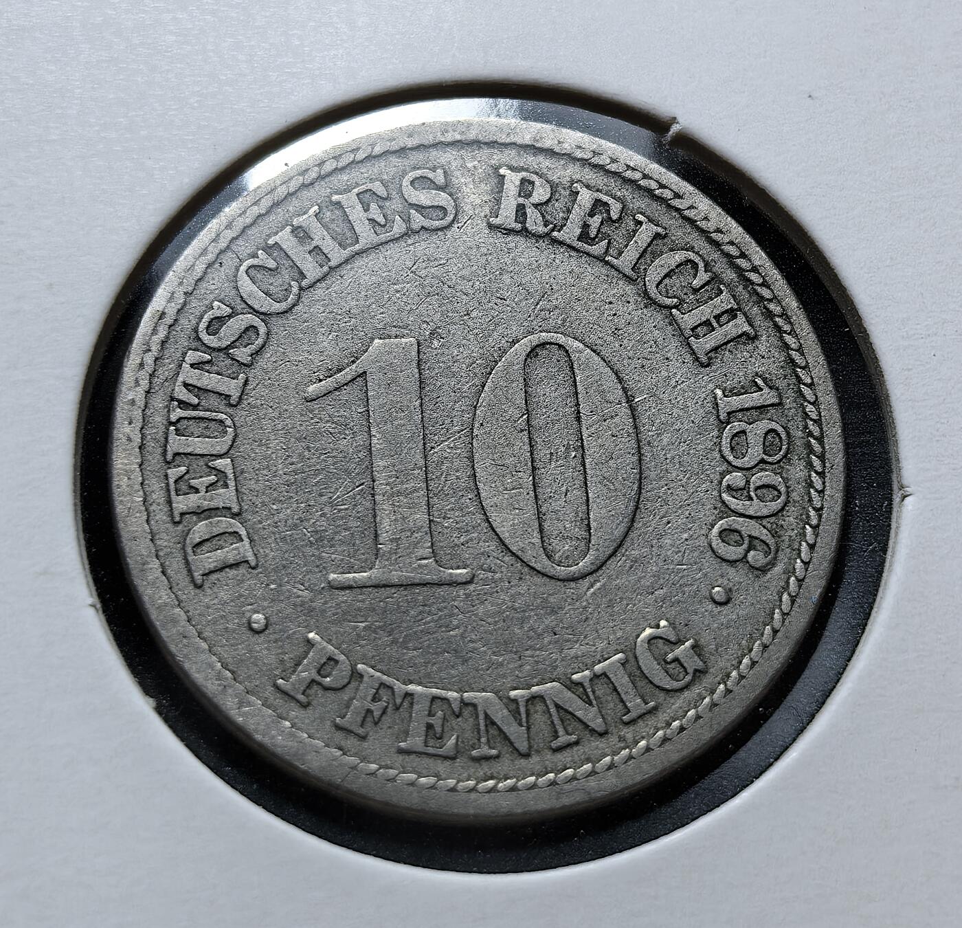 外国优质老铜币银币苏联纪念章，每周六晚九点倒数截拍，满百包邮可寄存，持续收拍 德意志帝国1896年10芬尼F版，属威廉二世时期流通币，正面铸币值与年份，背面为帝国鹰徽，是德国统一后货币体系的重要组成，见证了第二帝国的经济与社会发展。