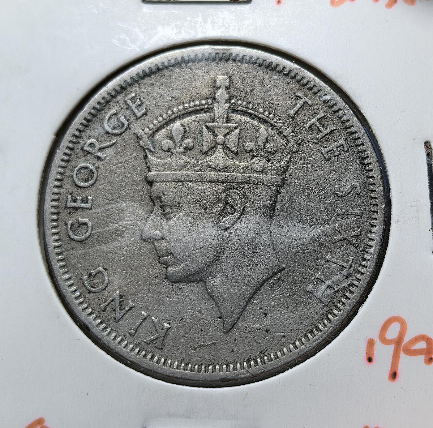 外国优质老铜币银币苏联纪念章，每周六晚九点倒数截拍，满百包邮可寄存，持续收拍 南罗得西亚1949 年黑纹羚羊2先令，属英国殖民时期货币：正面为英王乔治六世头像，背面刻有代表当地的黑纹羚羊，采用英制先令体系，1953 年随罗得西亚和尼亚萨兰联邦成立而逐步退出流通。