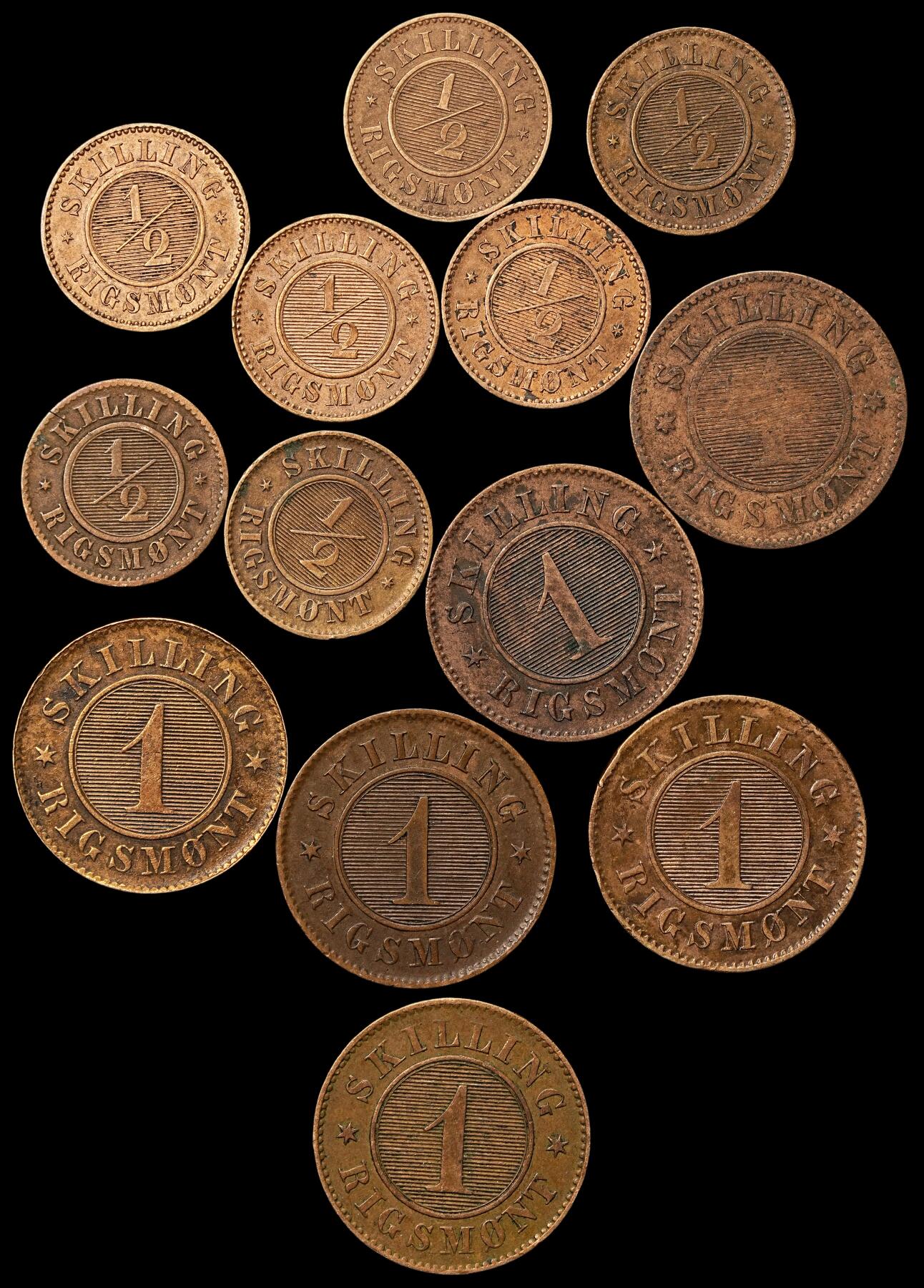 修遠堂世界钱币第106期，请看参拍说明 19世纪丹麦1/2，1 SKILLING RIGSMONT铜币一组