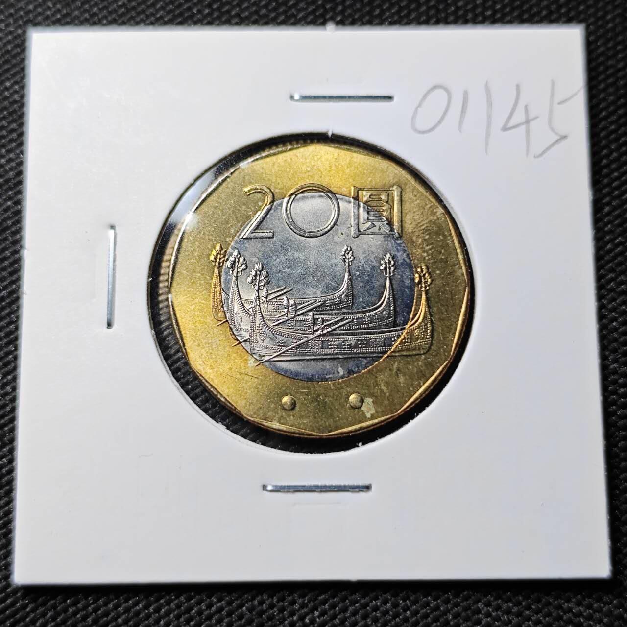 KK钱币收藏小铺   第401期 2月预留时间 周末发货  中国台湾省20元纪念币