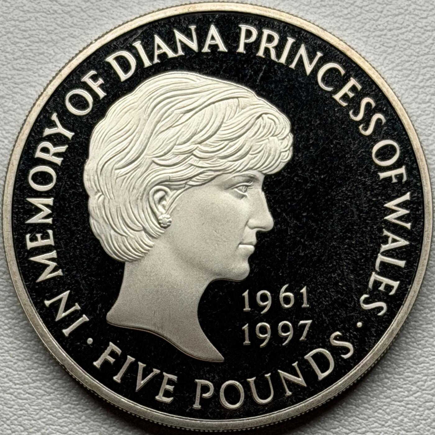 ＜星葵🌻钱币社＞硬币场·第71期·3月10日发货 英国1999年戴安娜王妃5镑克朗型精制纪念币