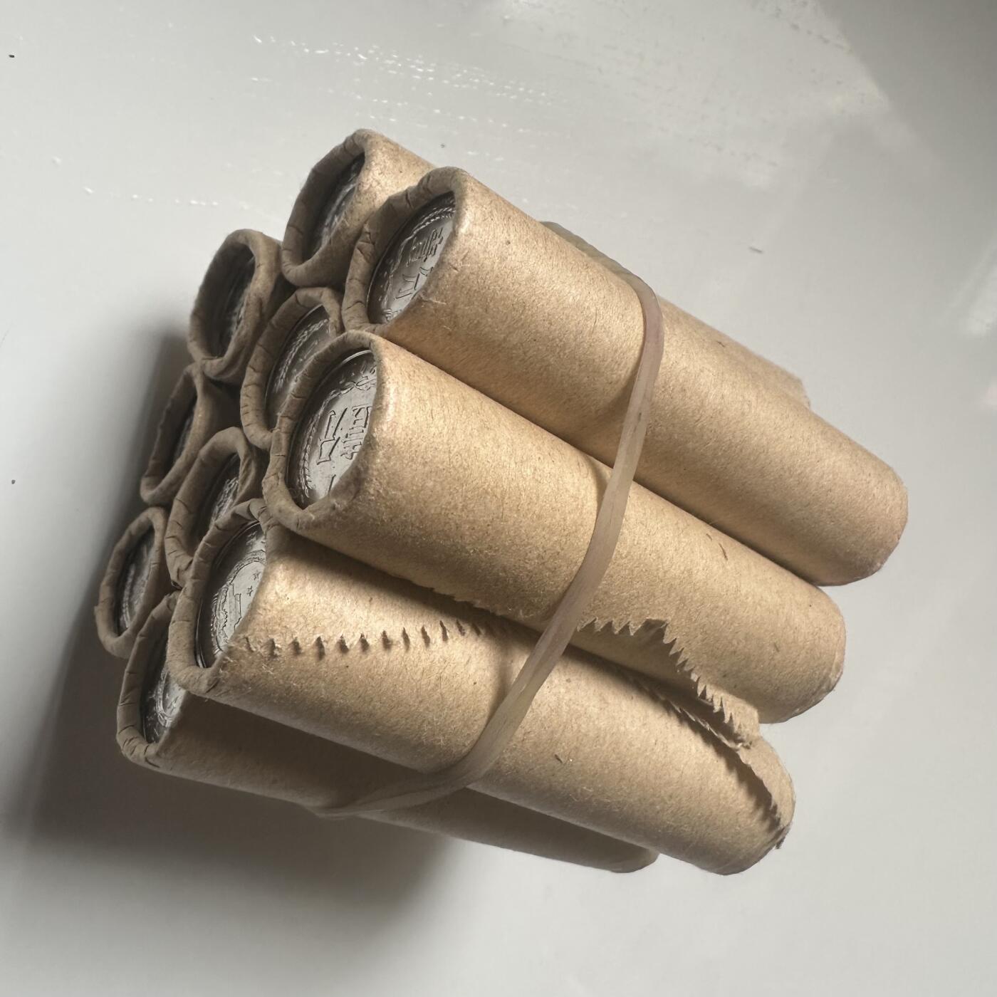 🌹外币初藏🌹🐯2026年第25场  每周二四六晚8️⃣点 接代拍 银行原卷一分 随机年份 50枚 全新 一卷