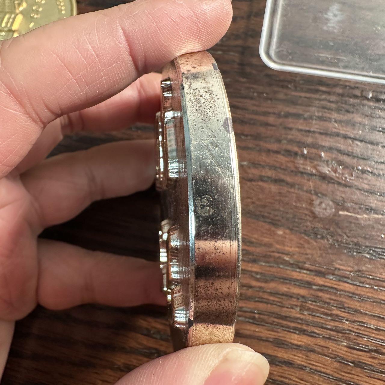 蒂克钱币-第59场 日本企业章 徽章拍卖 日本 “ 殉克公己”（ 克己奉公）镀金银厚重纪念章 75mm 356g