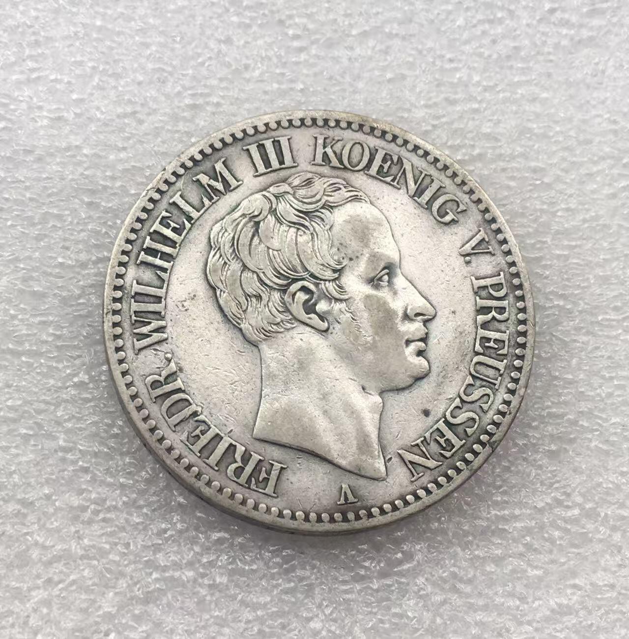 世界钱币专场拍卖 每周二开拍 1824年德国普鲁士王国腓特烈威廉三世盾徽1泰勒银币