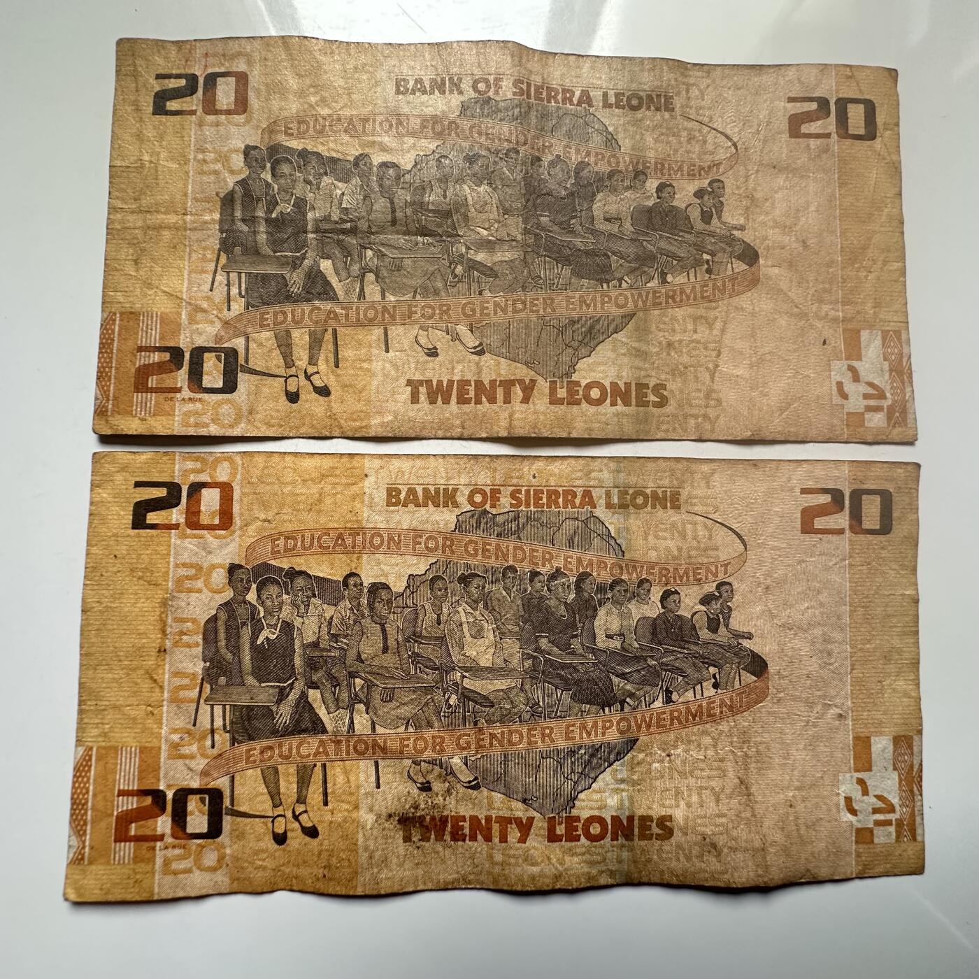 🌹外币初藏🌹🐯2026年第25场  每周二四六晚8️⃣点 接代拍 塞拉利昂2022年20利昂 2张--1