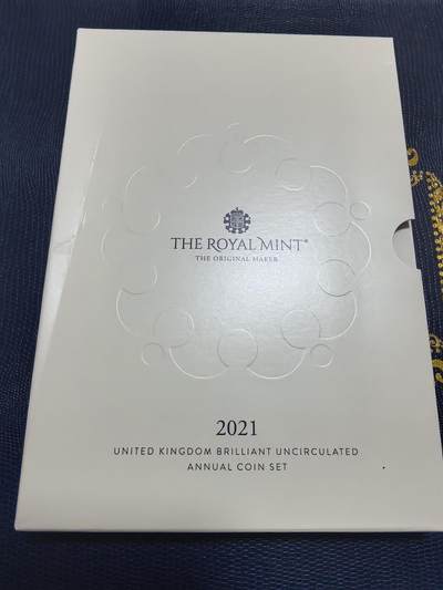 长老汇马年精选第七场拍卖 - 2021英国13枚普制套币卡装