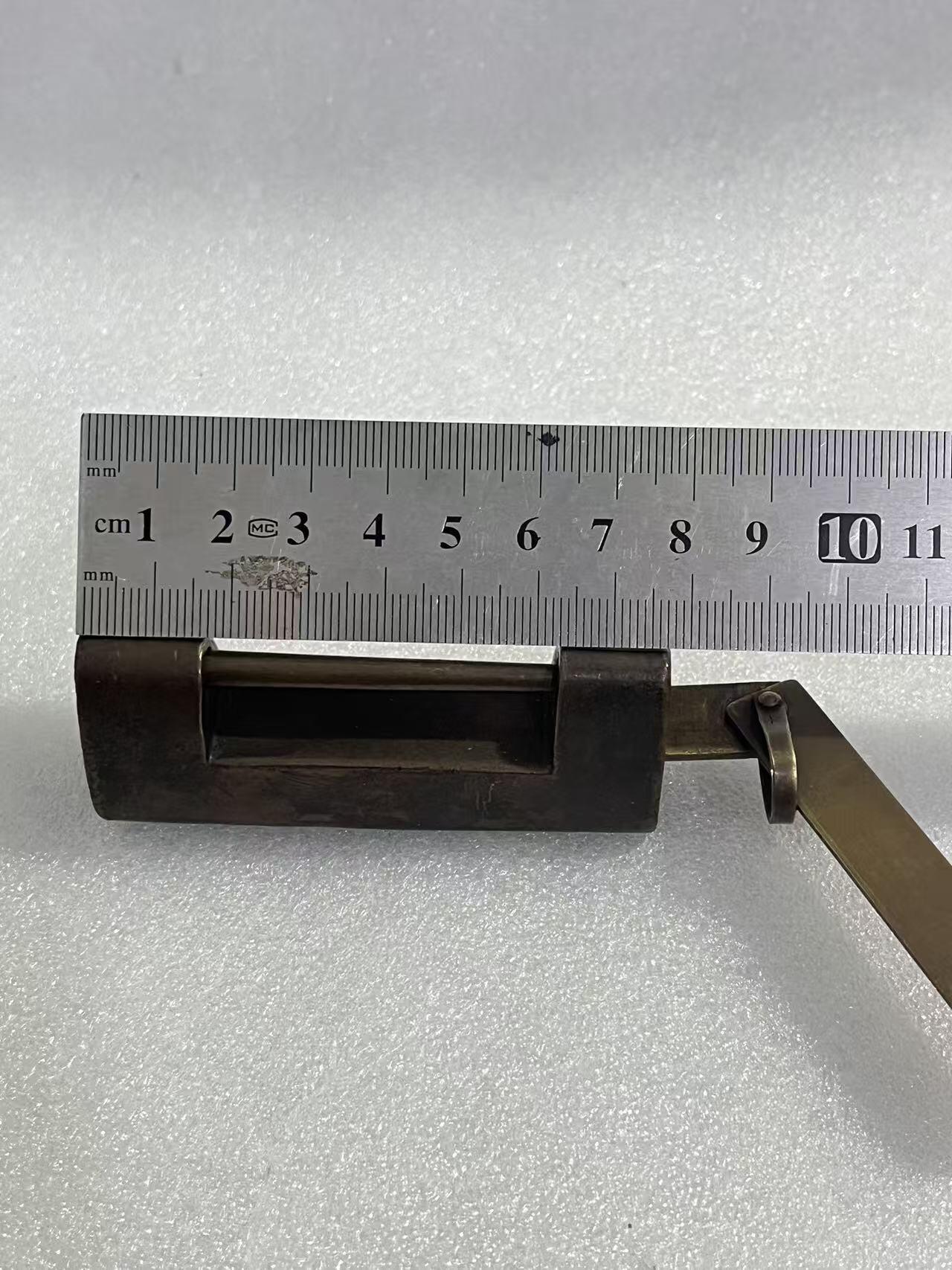 江南杂件场 清代李怡兴铜锁，可以打开