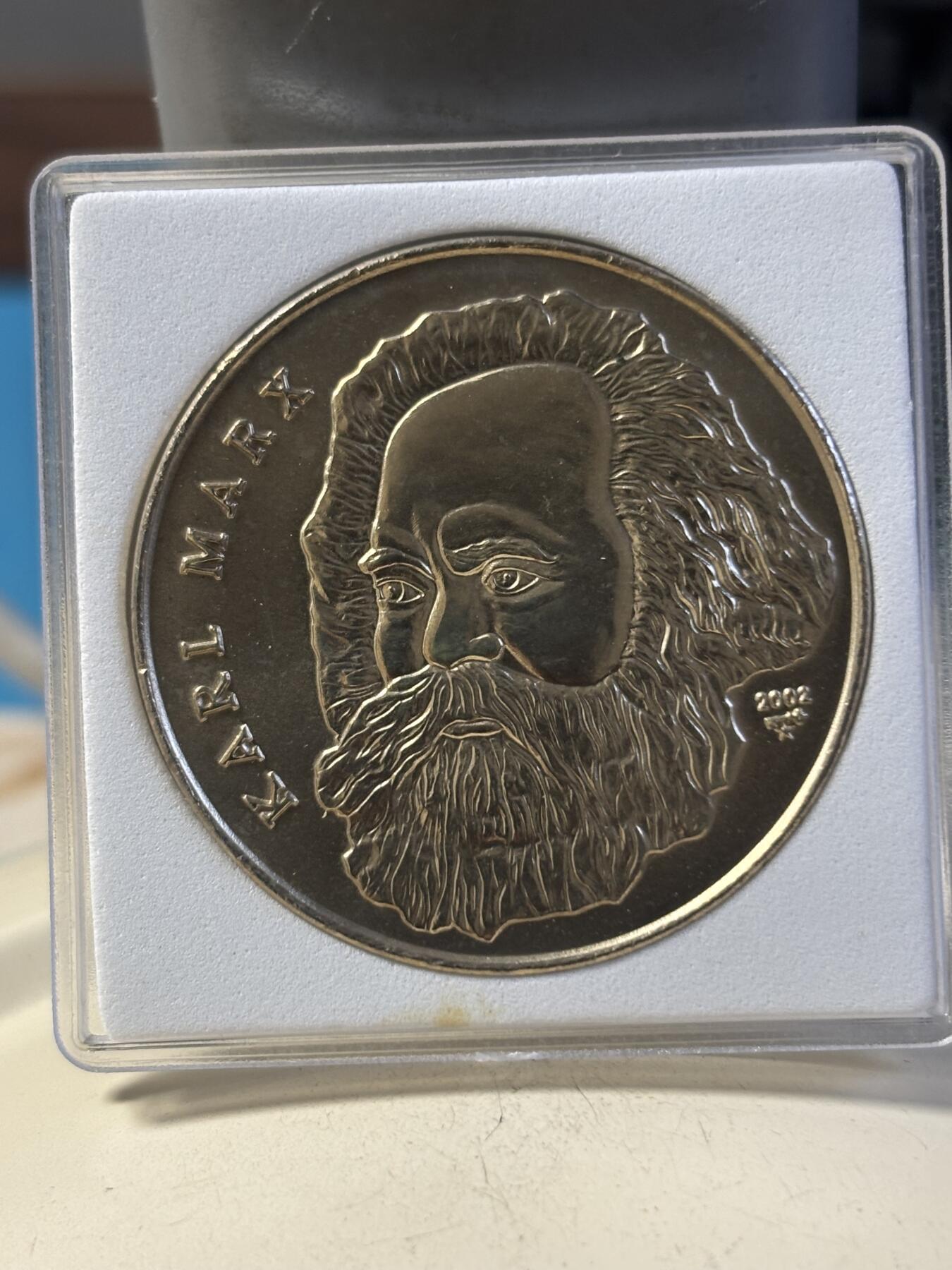 第192期拍卖 古巴2002年伟人共产主义马克思铜镍纪念币