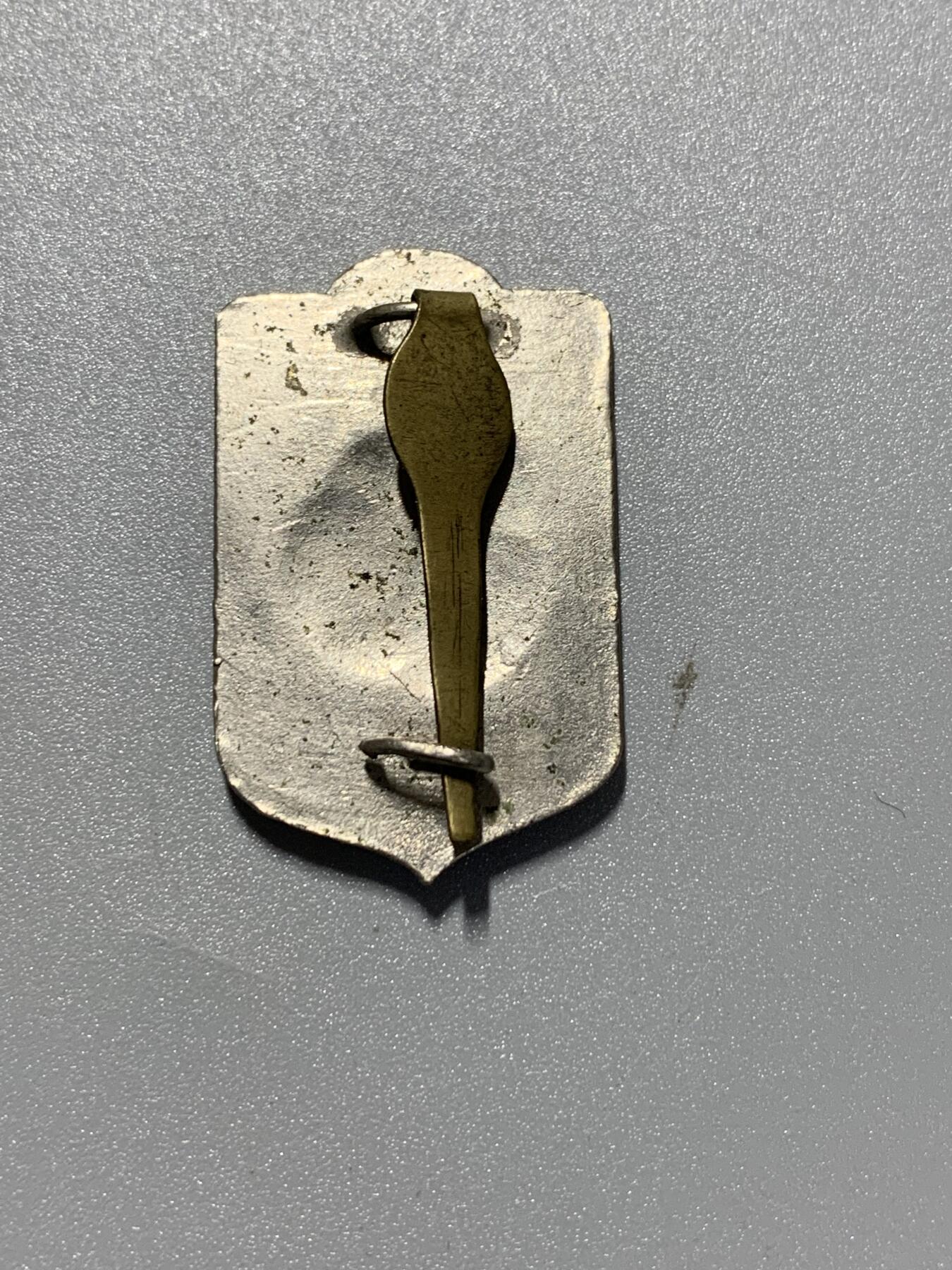 远东徽章小铺3月8日周日晚上9点结束 青年会