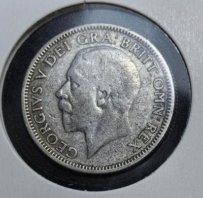 外国优质老铜币银币苏联纪念章，每周六晚九点倒数截拍，满百包邮可寄存，持续收拍 - 英国乔治五世1926年1先令银币5.6克500银纯银价60元，铸于 1911-1936 年。币面左侧为国王像，背面是雄狮踏皇冠图案，是英联邦流通的经典银质辅币，见证了大英帝国的余晖。