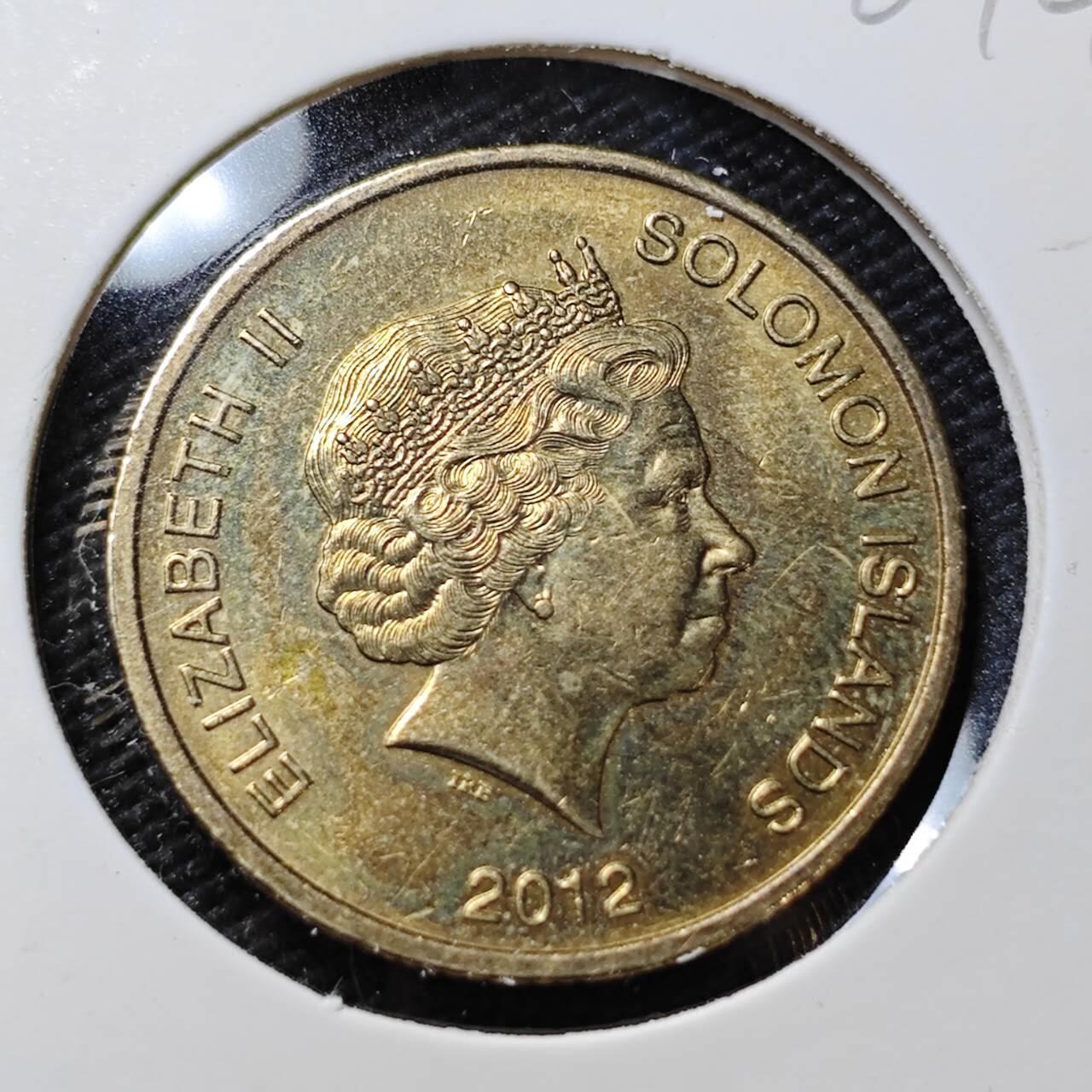 KK钱币收藏小铺   第401期 2月预留时间 周末发货  2012所罗门群岛2元