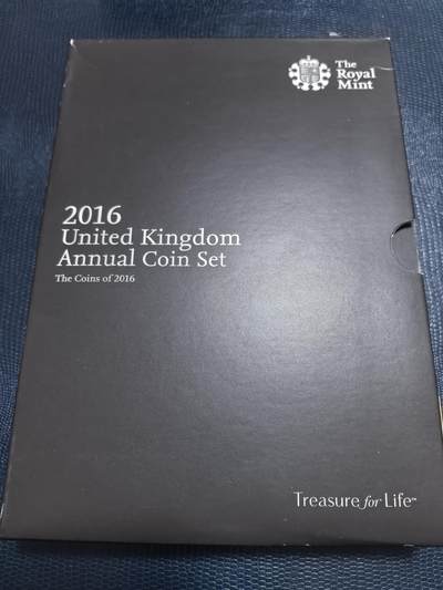 长老汇马年精选第七场拍卖 - 2016英国16枚普制套币卡装，含少见的莎士比亚币3枚