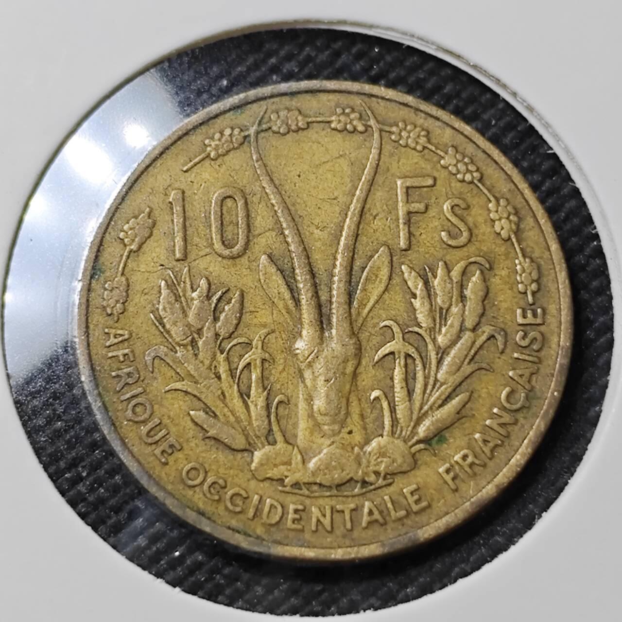 KK钱币收藏小铺   第401期 2月预留时间 周末发货  1956法属西非10法郎铜币