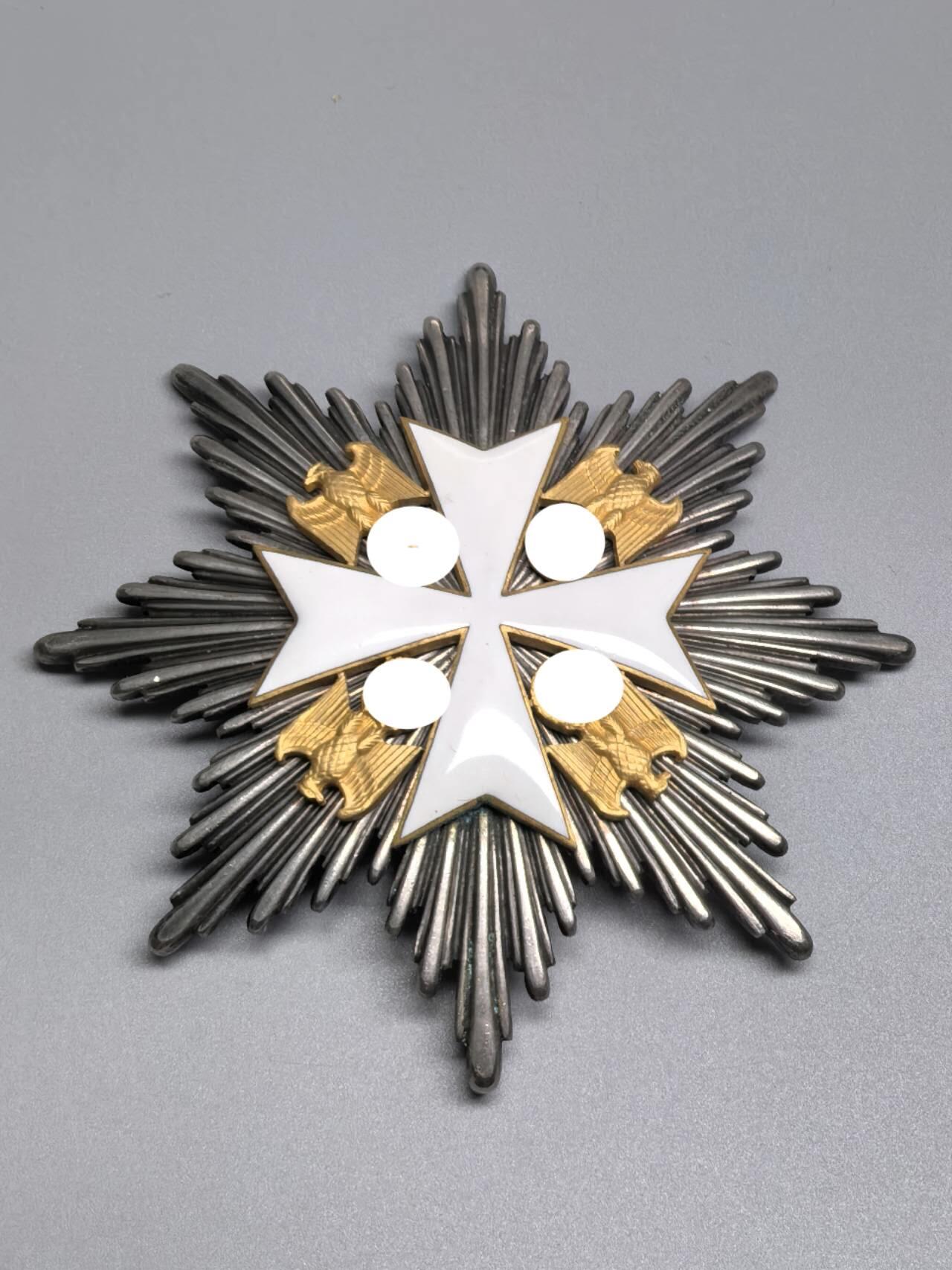 小驴勋章奖章收藏3月7日周六晚六点拍卖（珍爱和平，收藏战争，铭记历史，勿忘国耻，忠党爱国。有偿代拍，送拍规则在简介最后，参拍须阅读规则后再参拍，关系到运费包装发货时效真假辨别等关键信息，拍卖时不再发原图，看大图店主微信码在拍卖店铺介绍里） 现代工艺品 雄鹰勋章大星芒章 非原品 材质未知