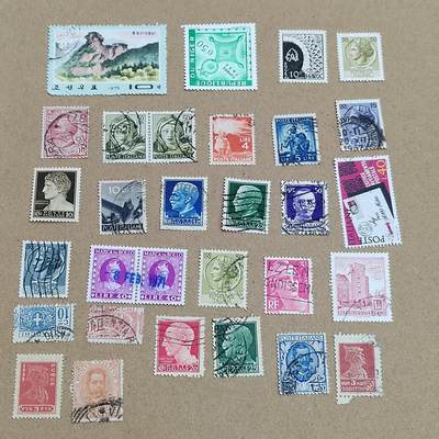 PCAI钱币  7-770  钱币纪念章邮票小专场 - 外国邮票一组