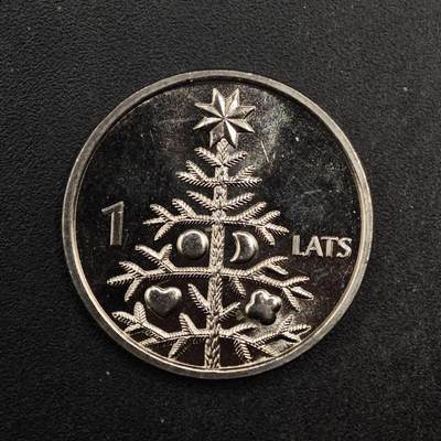 【淘币小摊】实时拍第八百七十七拍   散币场    每周一统一发货 - 拉脱维亚2009年1拉特圣诞树纪念币