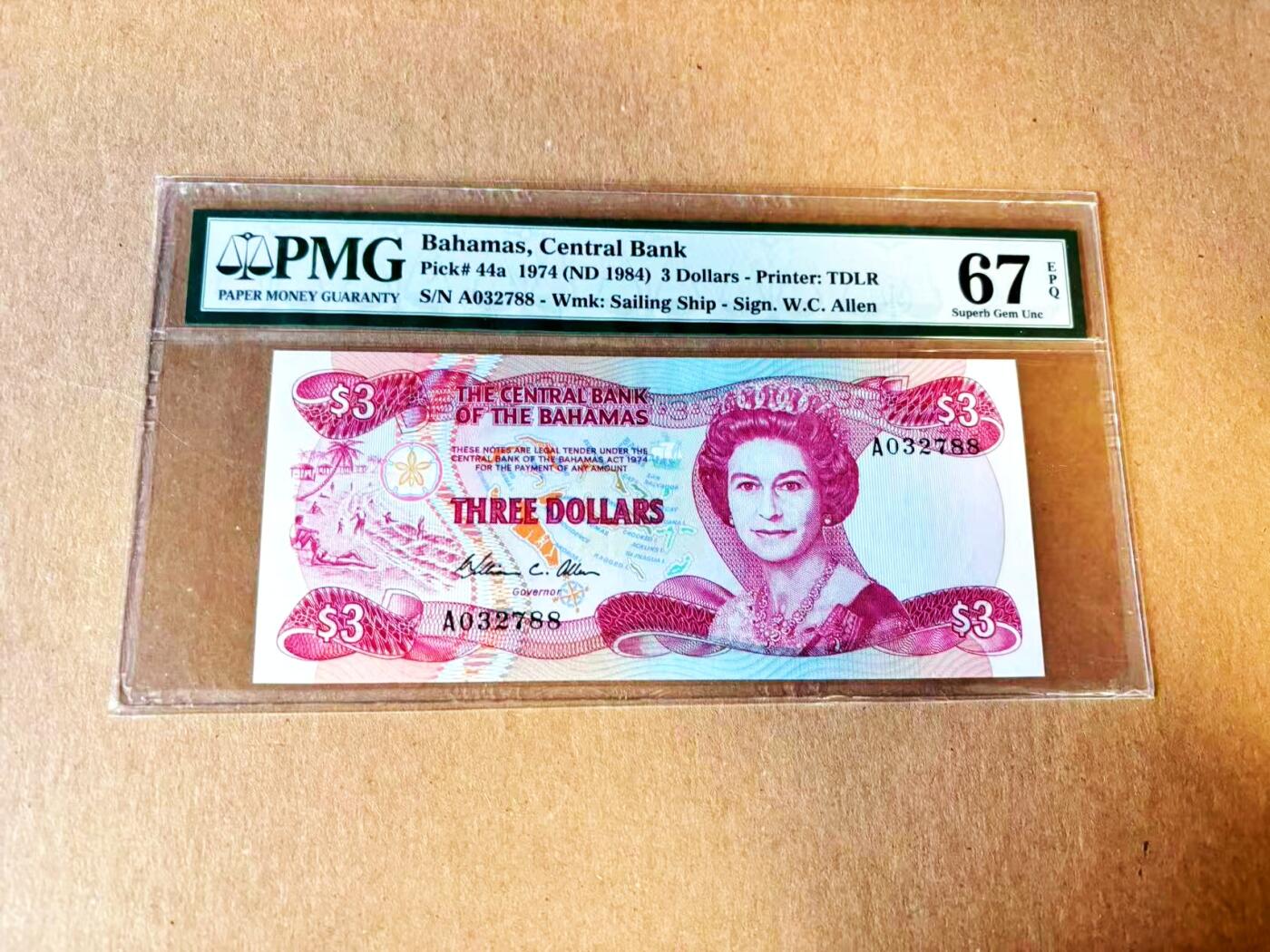  【Blue Auction】世界纸币精拍第791期——18级TOP拍卖/信誉/品质/专业/高效💫 【88尾】巴哈马 1984年3元 PMG67EPQ 