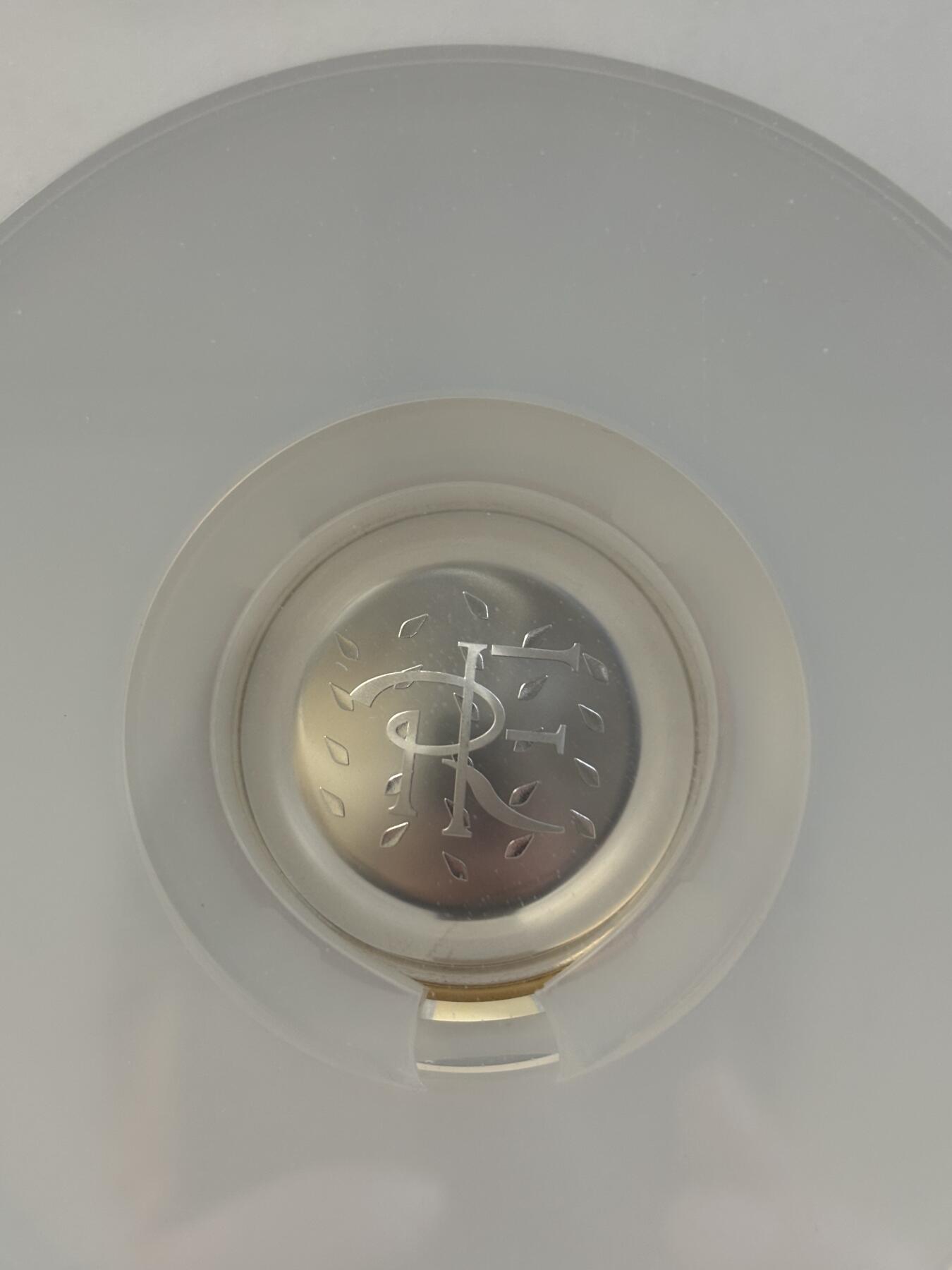 第192期拍卖 获奖法国2023年法兰西瑰宝甜点马卡龙小圆饼形银币NGC-PF70,999银，发行5000枚