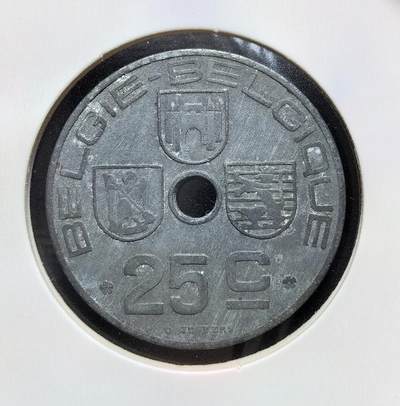 外国优质老铜币银币苏联纪念章，每周六晚九点倒数截拍，满百包邮可寄存，持续收拍 - 二战德占比利时1944年25分，正面刻有三行省盾徽与 “BELGIE-BELGIQUE”，背面为利奥波德三世花押及年份，是战时金属短缺下的流通货币，战后仍短暂沿用。