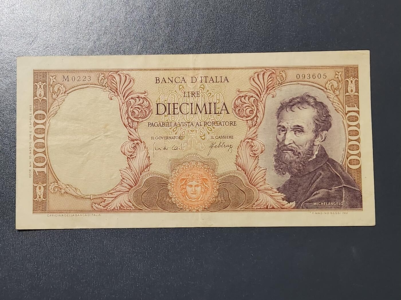 3月6号晚上8点 外国纸币自动截拍第35场 意大利10000初版1966原票美品