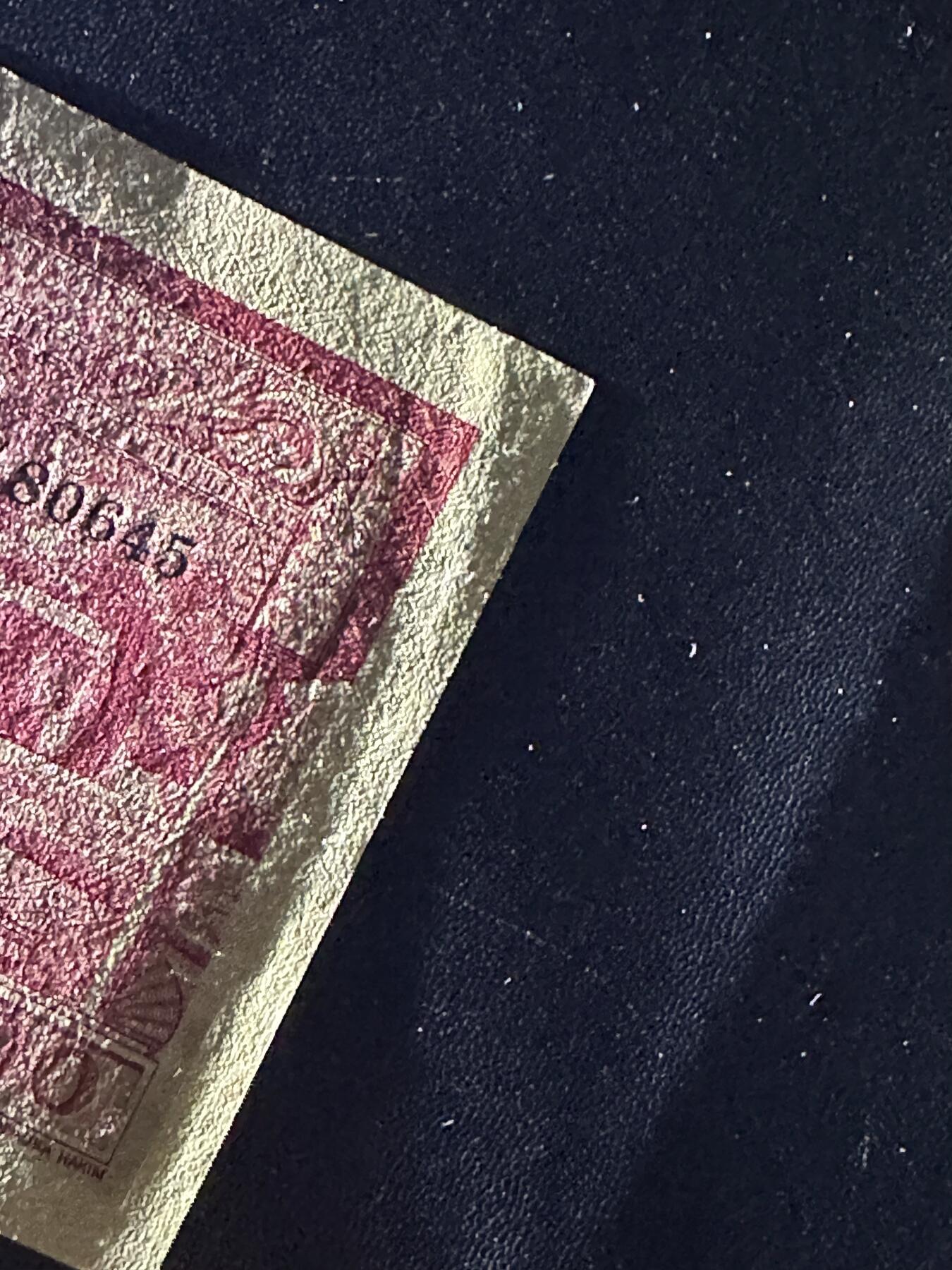 《外钞收藏家》第六百一十五期（畅拍场）（长期征集拍品、欢迎藏友们联系合作） 1957年印度尼西亚100卢比 全新边角不绝