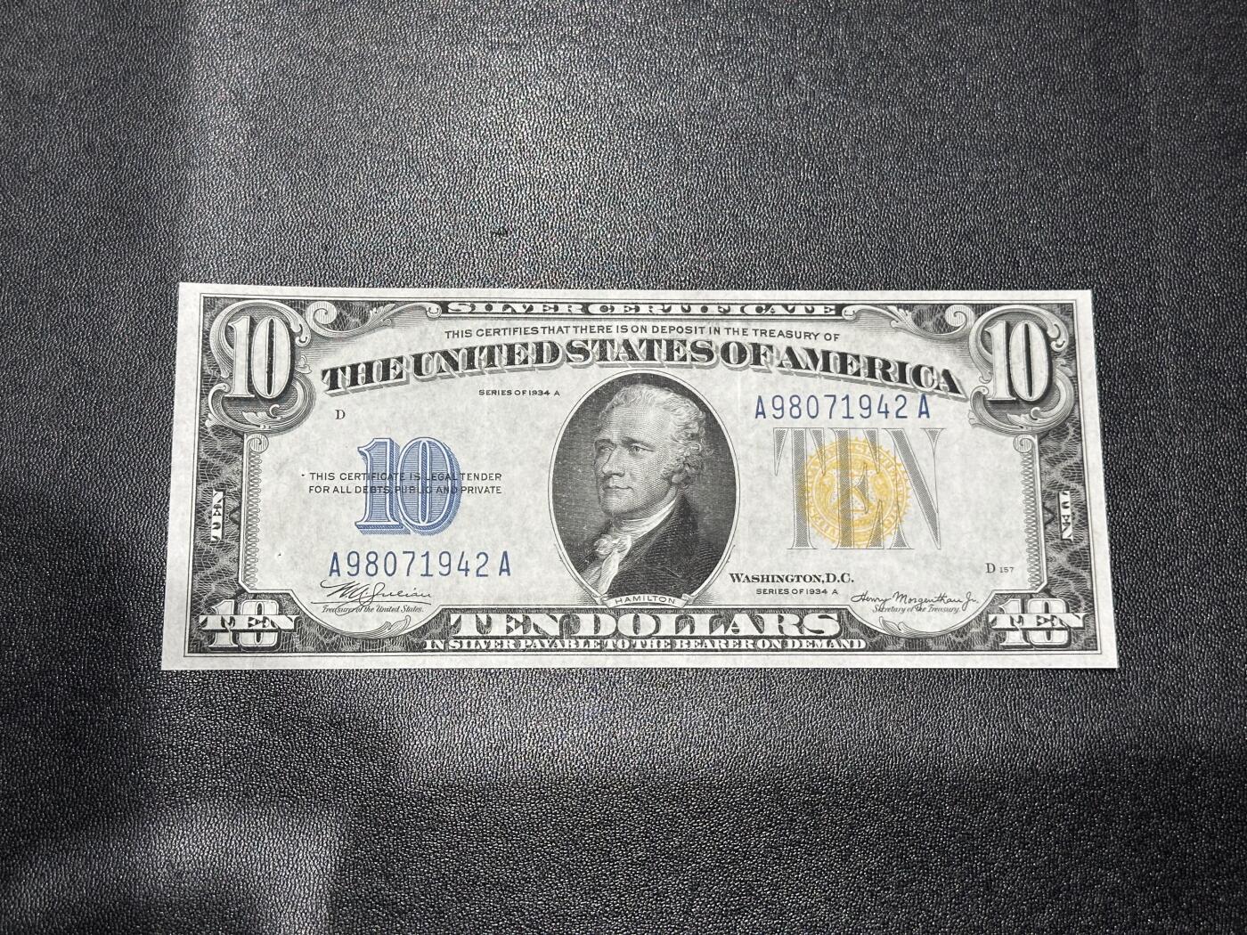 《外钞收藏家》第六百一十五期（畅拍场）（长期征集拍品、欢迎藏友们联系合作） 1934年美国10美元 北非券 非全新 品相如图