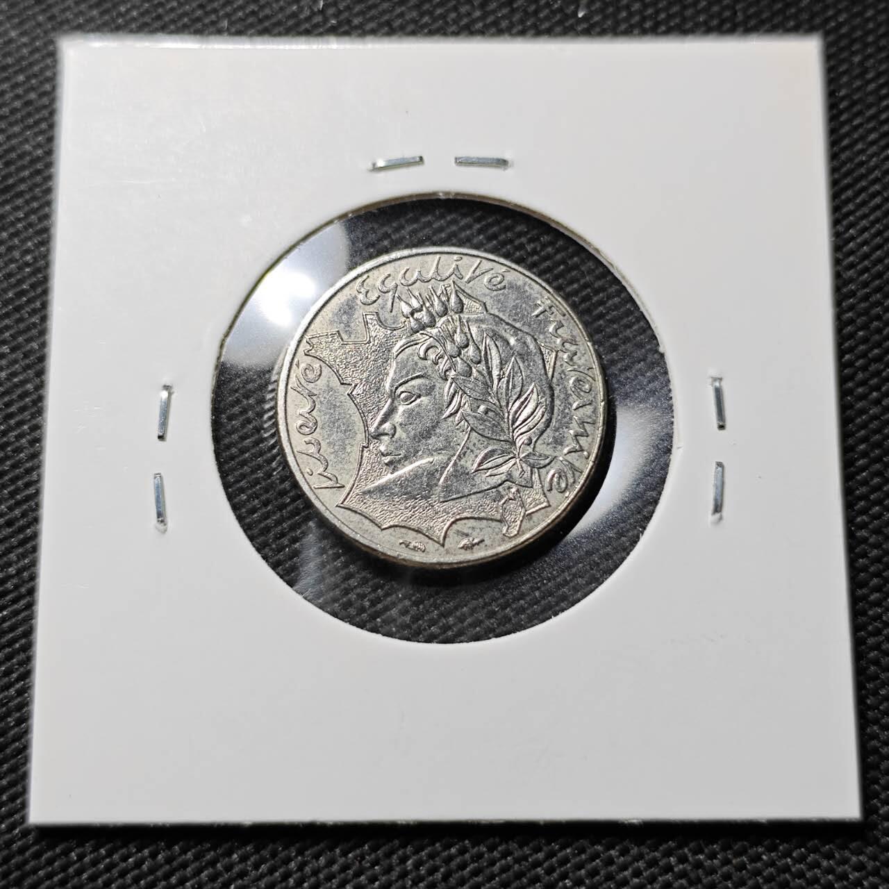 KK钱币收藏小铺   第402期 2月预留时间 周末发货  法国10法郎纪念币