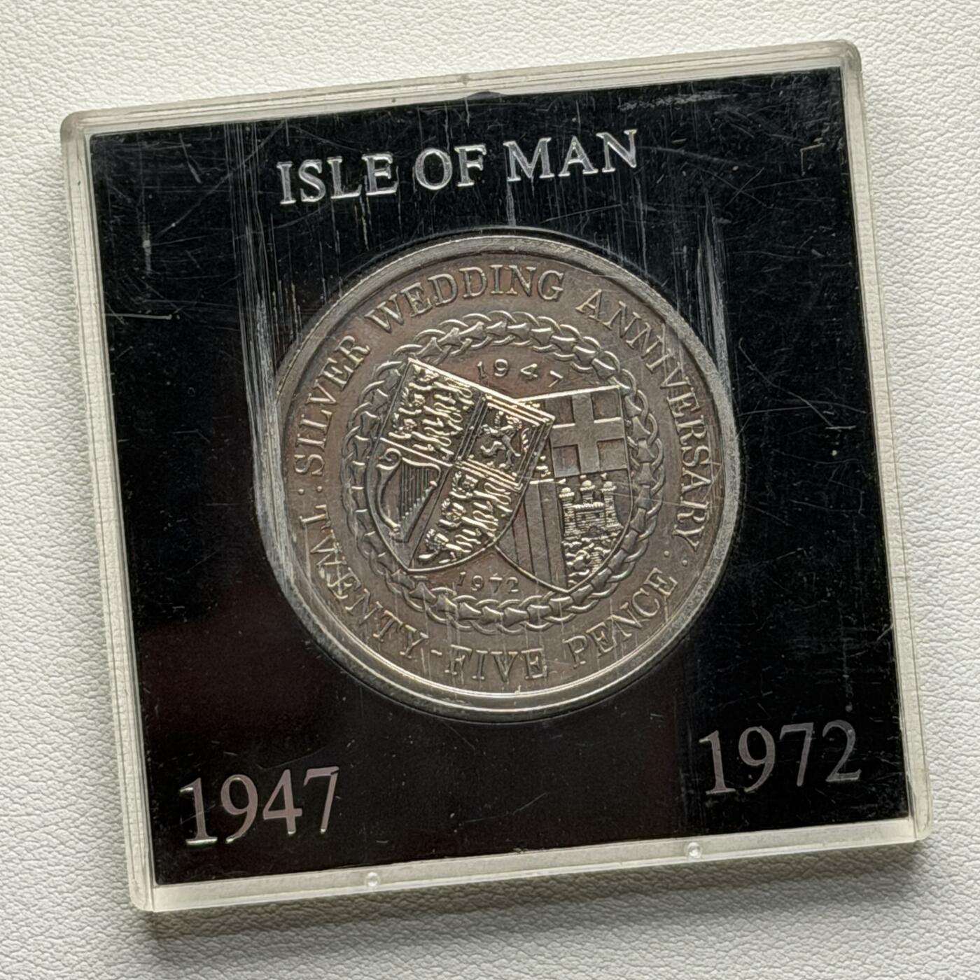 ＜星葵🌻钱币社＞硬币场·第71期·3月10日发货 马恩岛1972年女王结婚25周年25便士盒装克朗型纪念币