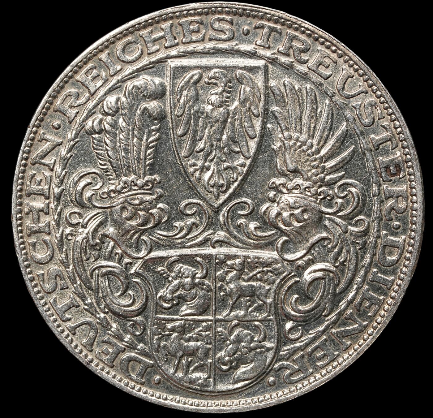 修遠堂世界钱币第106期，请看参拍说明 1927年德国-兴登堡80大寿纪念银币章 五马克型，24.80g，含银90%