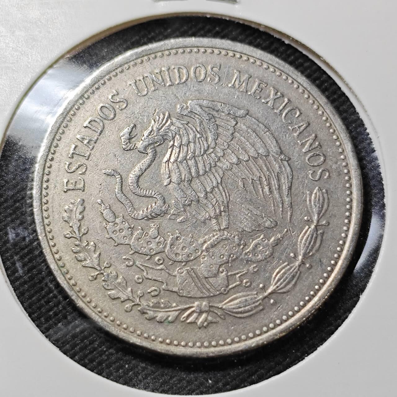 KK钱币收藏小铺   第401期 2月预留时间 周末发货  1988墨西哥5000比索纪念币