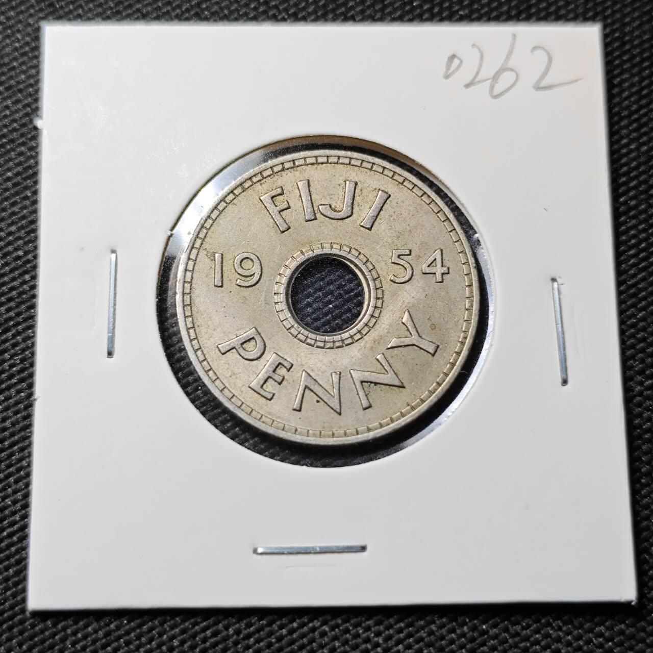 KK钱币收藏小铺   第402期 2月预留时间 周末发货  1954斐济1便士铜币