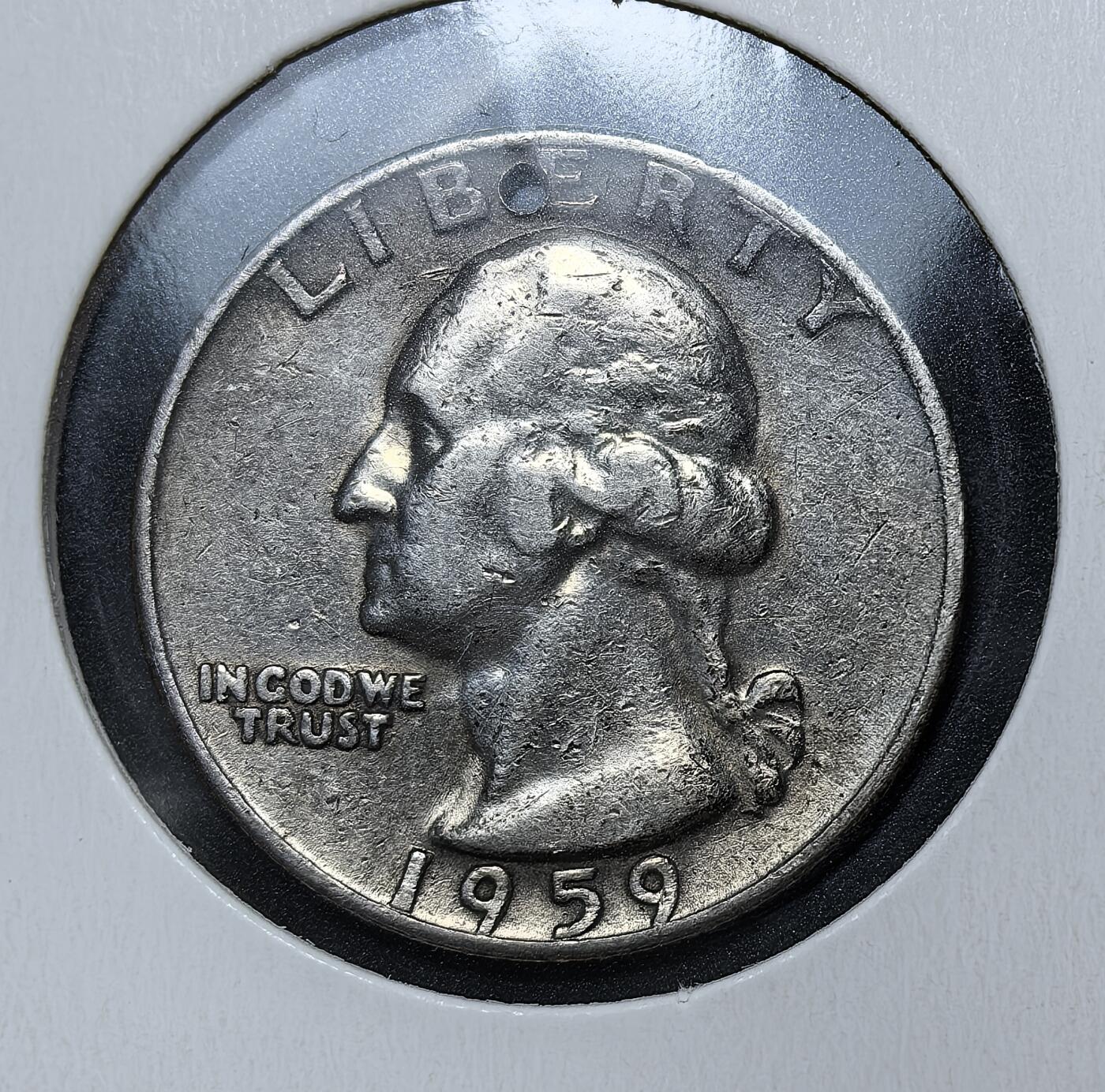 外国优质老铜币银币苏联纪念章，每周六晚九点倒数截拍，满百包邮可寄存，持续收拍 美国1959年华盛顿25美分D版银币，属 1932 年起发行的华盛顿系列，为纪念华盛顿诞辰 200 周年而设，由约翰・弗拉纳根设计，是银质 25 美分末期品种（1965 年起改为铜镍包层），由丹佛铸币厂生产。