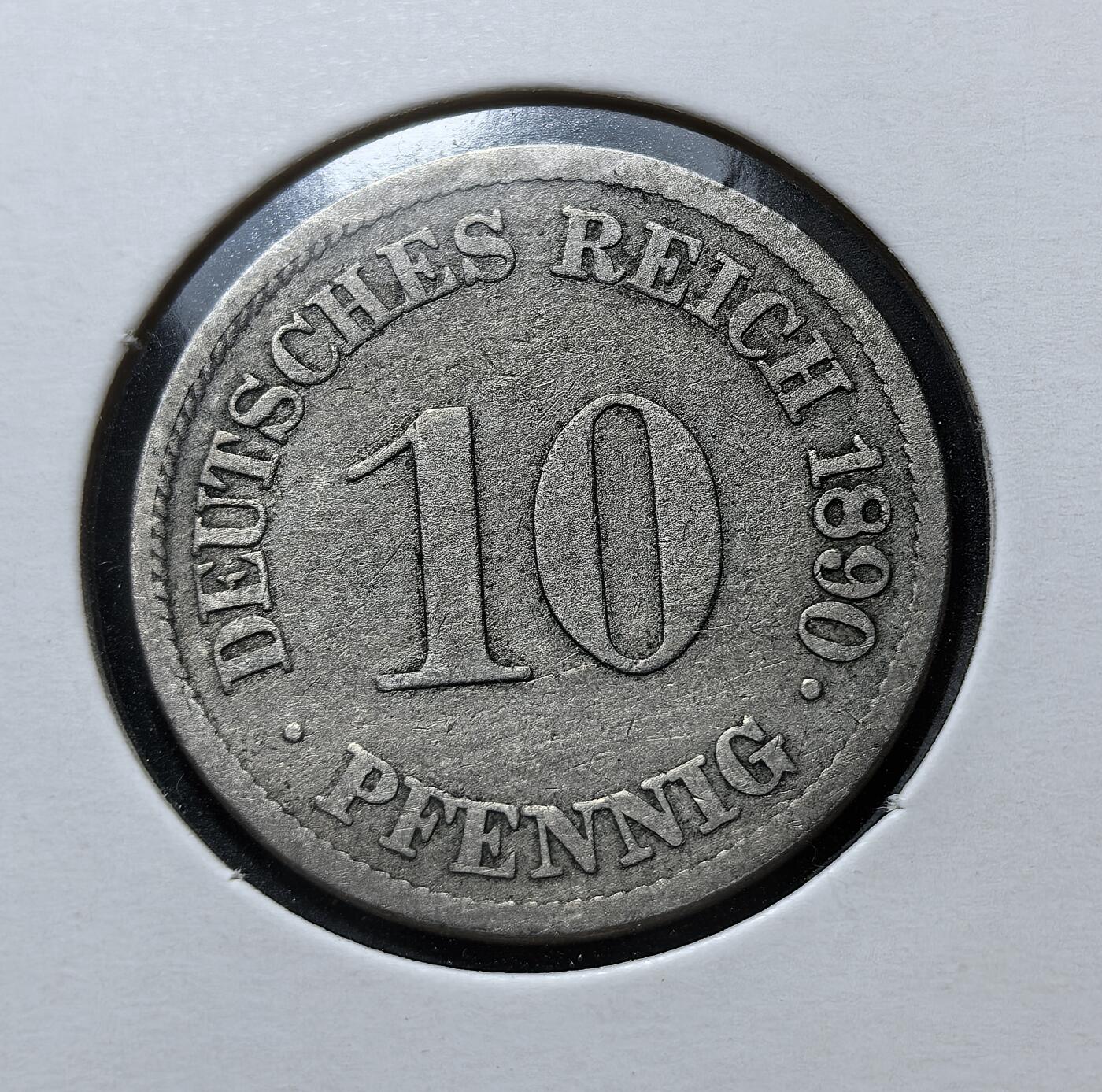 外国优质老铜币银币苏联纪念章，每周六晚九点倒数截拍，满百包邮可寄存，持续收拍 德意志帝国1890年10芬尼J版，属威廉二世时期流通辅币，由柏林铸币厂铸造。正面为面值与国名，背面是帝国鹰徽，见证了第二帝国工业化与殖民扩张阶段的货币体系