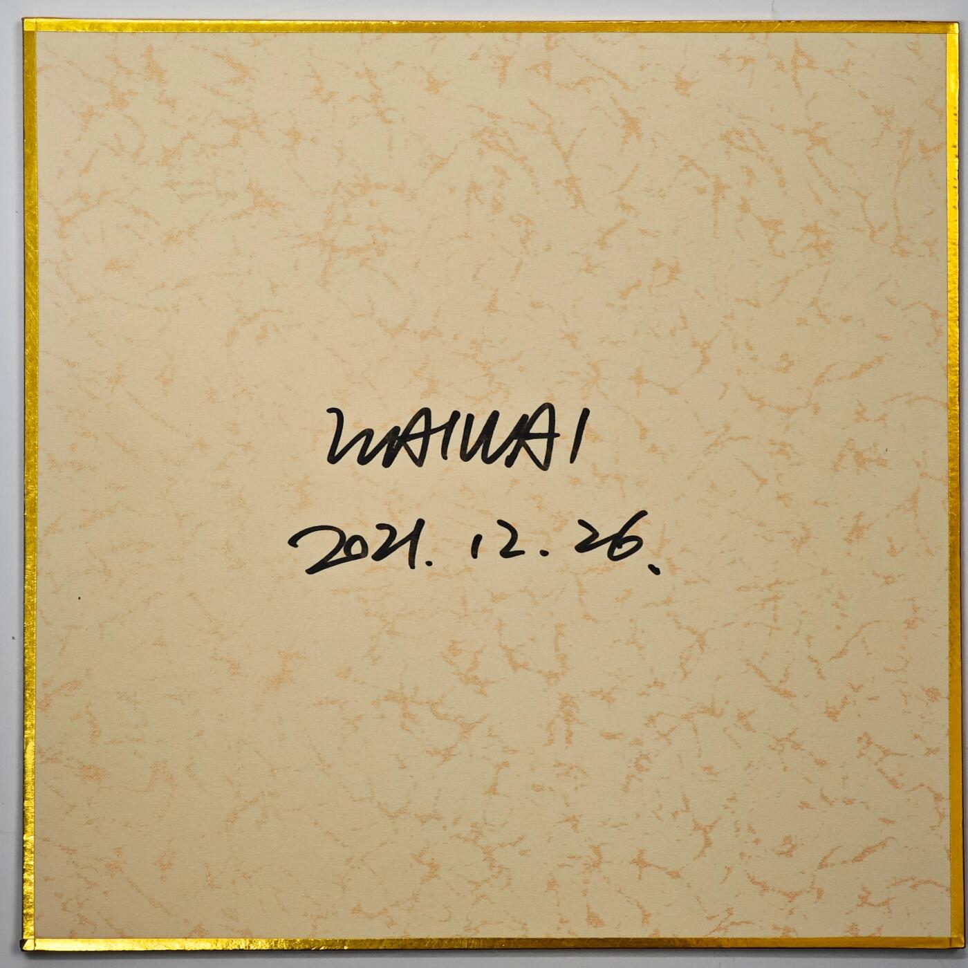 白泽拍卖卡牌手绘专场第33期（去岁千般皆如愿 今年万事定称心） 2021 waiwai手绘色纸 猫女郎 尺寸：17.8cm*17.8cm  waiwai亲签