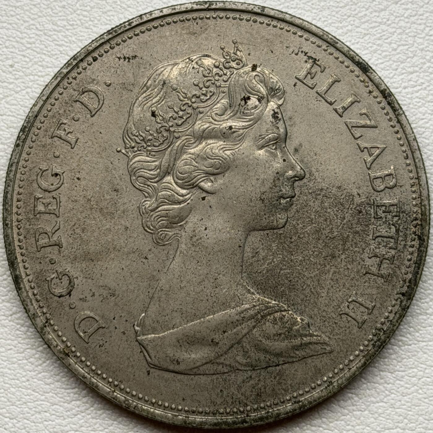 ＜星葵🌻钱币社＞硬币场·第71期·3月10日发货 英国1972年女王银婚25便士克朗型纪念币