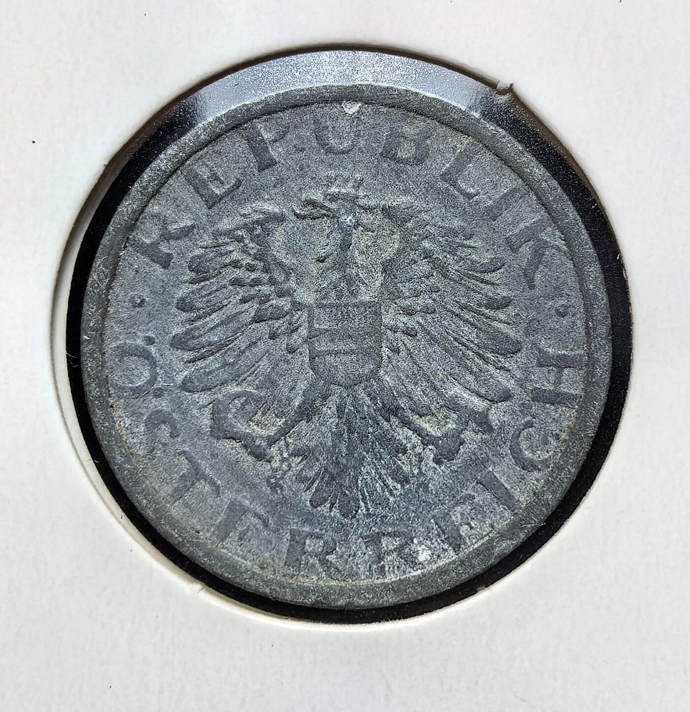 外国优质老铜币银币苏联纪念章，每周六晚九点倒数截拍，满百包邮可寄存，持续收拍 奥地利第二共和国1948年10 格罗申，为战后先令辅币。二战后奥地利重建货币体系，先令取代帝国马克，此币是战后初期经济重建、恢复货币流通的产物，沿用至欧元启用前。