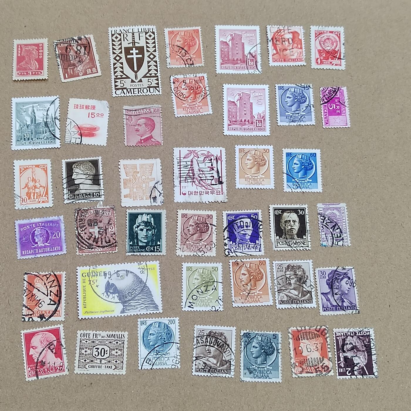 PCAI钱币  7-770  钱币纪念章邮票小专场 外国邮票一组